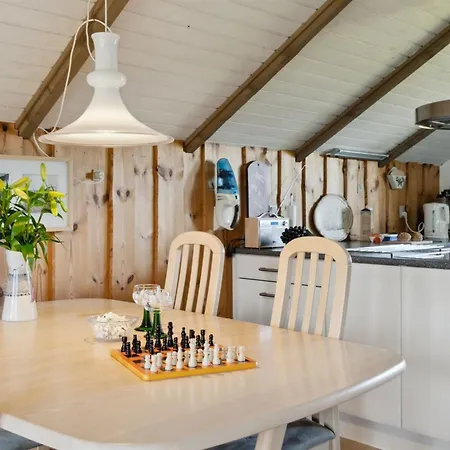 Holiday home Bernadine - 400m From The Sea By Interhome Nedre Lysabild