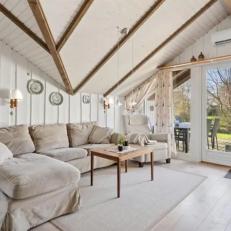 Bernadine - 400m From The Sea By Interhome Holiday home Nedre Lysabild